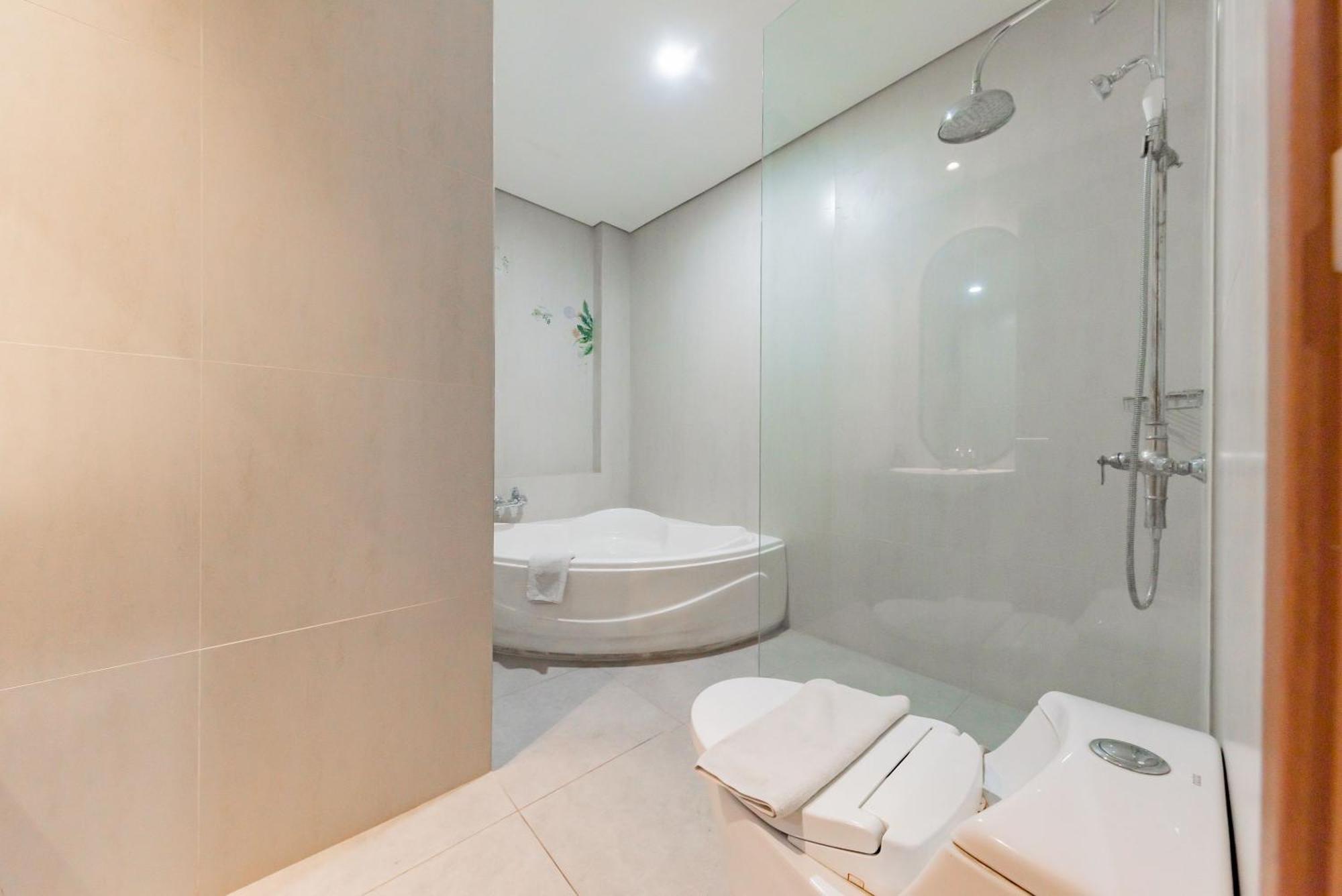Sans Hotel Alexander Bandung Habitación foto